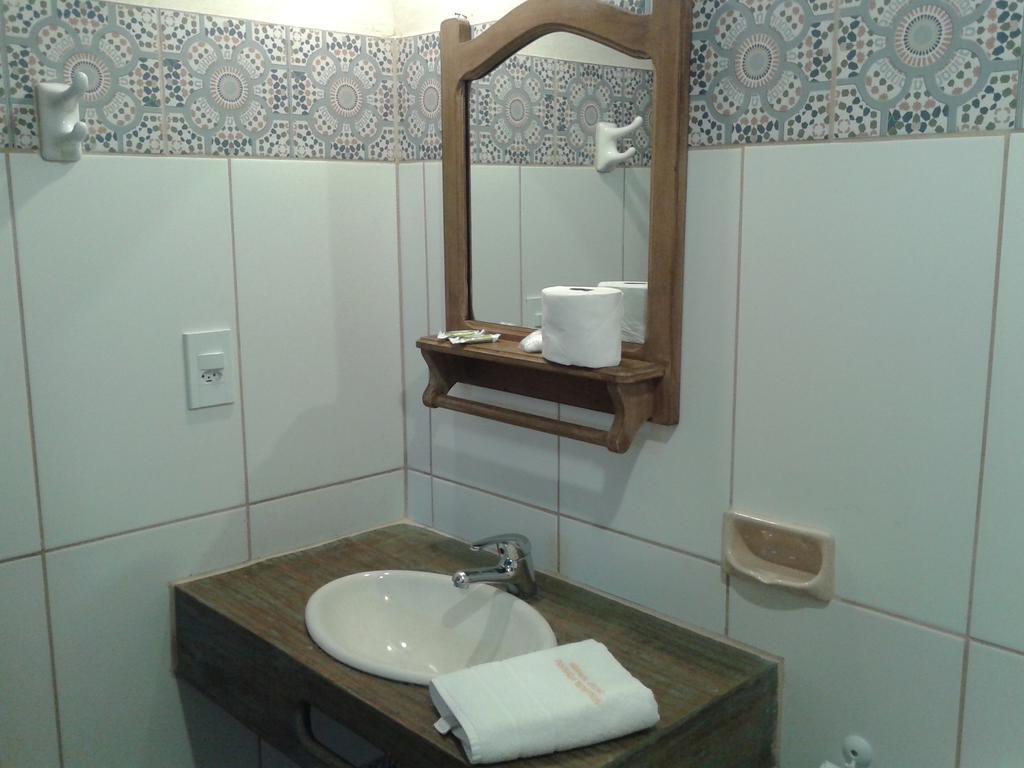 טיראדנטס Arraial Velho Pousada Tematica מראה חיצוני תמונה